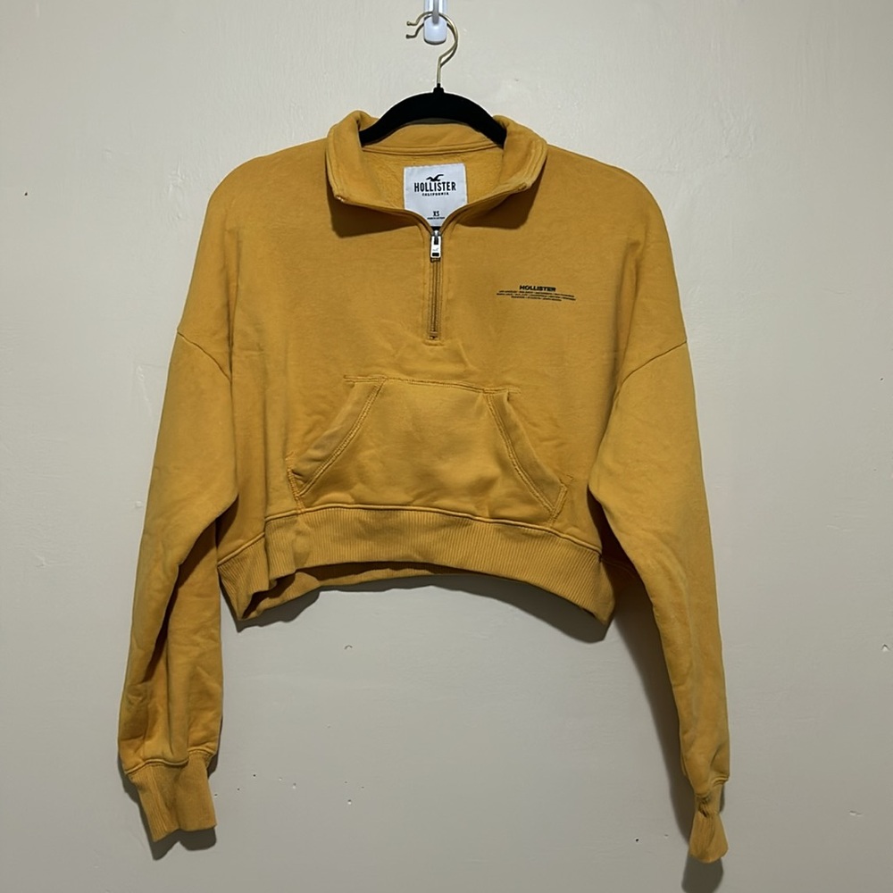 Cropped Hollister Quarter Zip